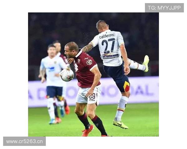 拜仁慕尼黑中场缺少关键连接点，组织推进效率受限