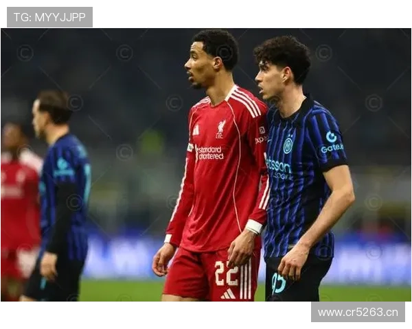 巴斯托尼vs范戴克：出球能力与防守风格对比