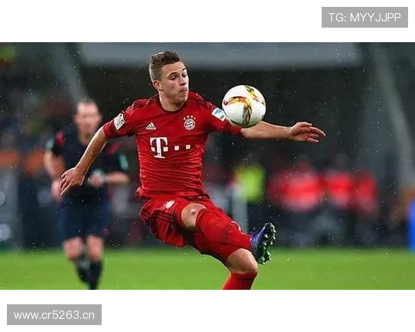 罗德里与基米希:全能后腰的战术角色及比赛影响力对比分析 罗德里与基米希:全能后腰的战术角色及比赛影响力对比分析