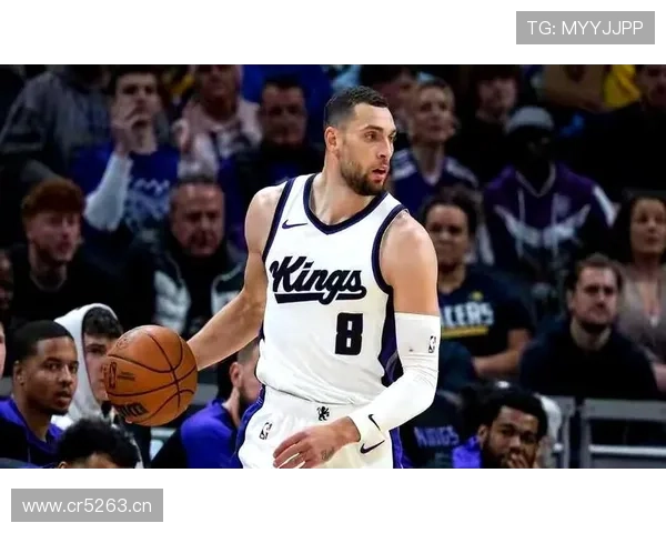 斯托克顿挡拆主导力压同期控卫，助攻效率改变比赛节奏